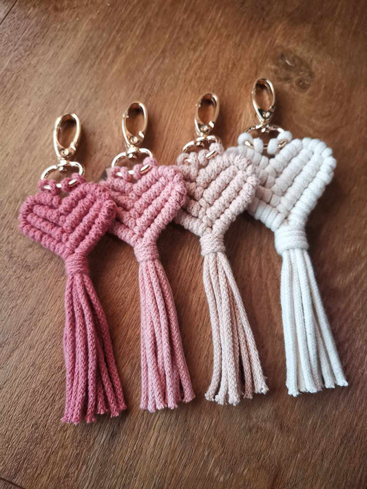Porte-clé cœur en macramé ❤️