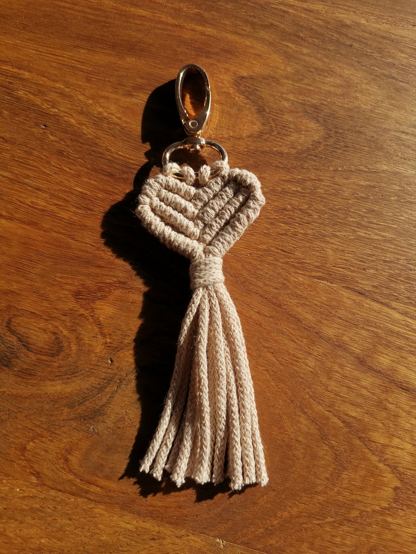 Porte-clé cœur en macramé ❤️