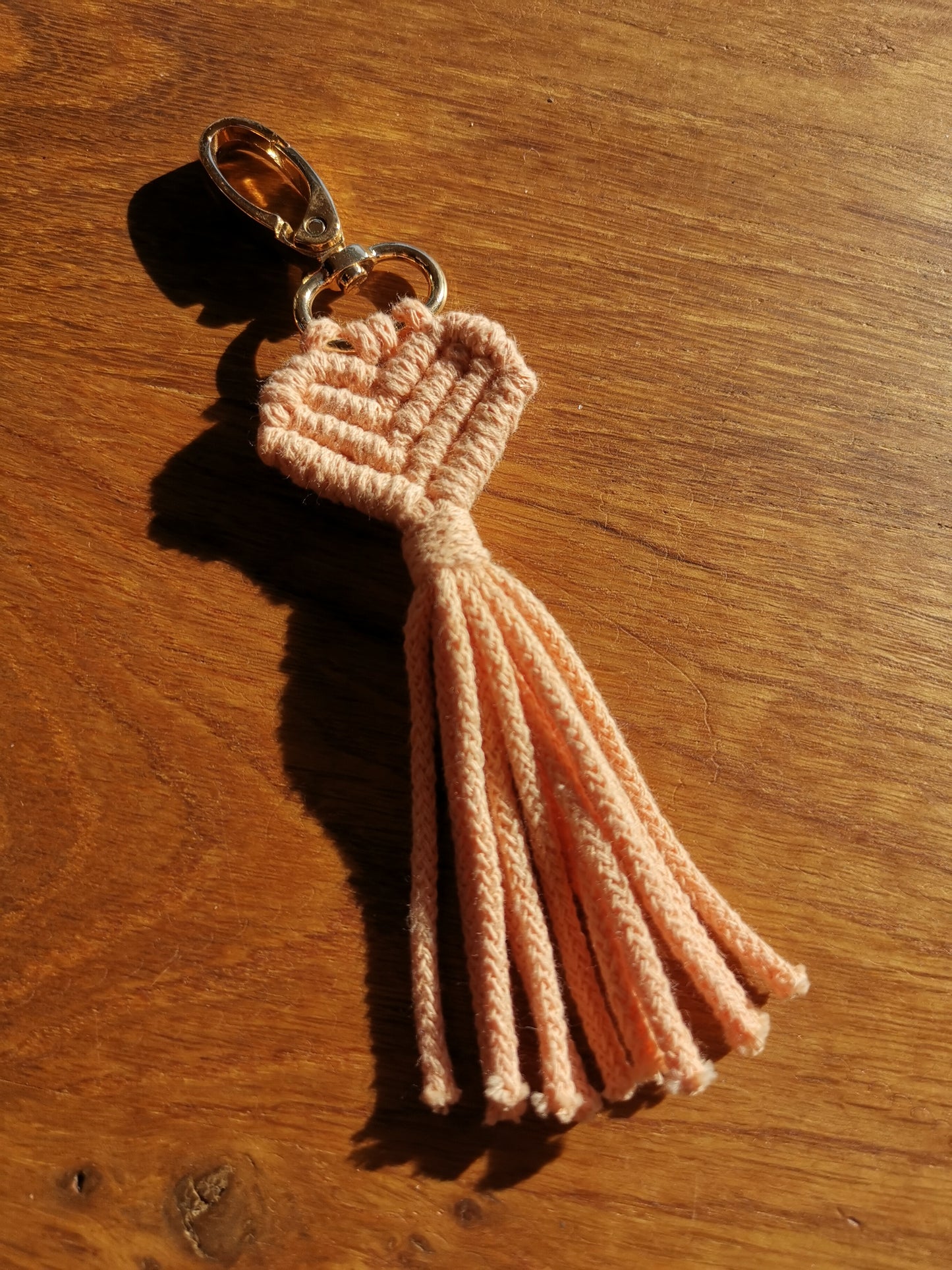 Porte-clé cœur en macramé ❤️